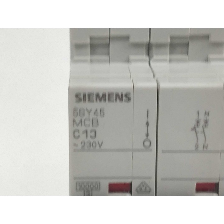 Siemens 5SY4513-7