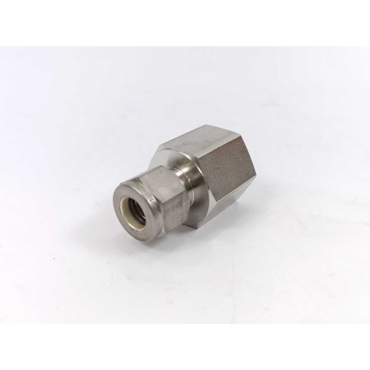 Swagelok SS-10M0-7-8