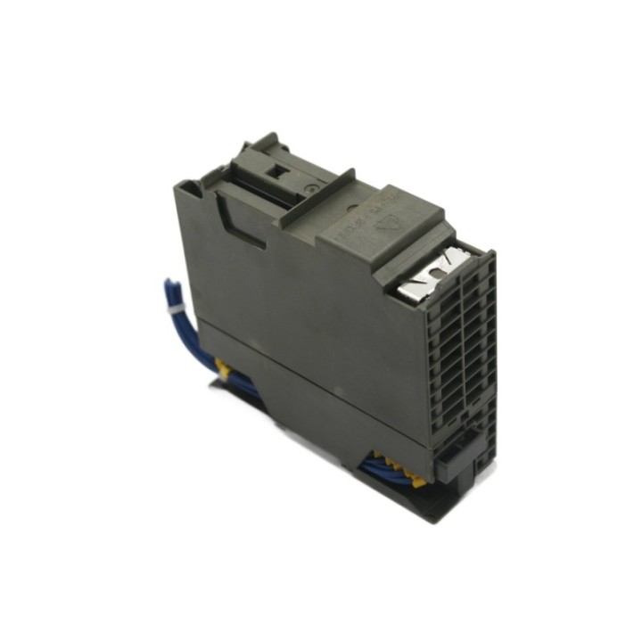 SIEMENS  SIMATIC S7 6ES7322-1BH01-0AA0