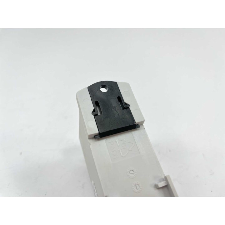 Ouneva VC05-0034