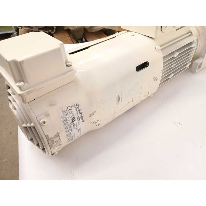 SEW-EURODRIVE  R37 DRS80M4BE2 ES7S V