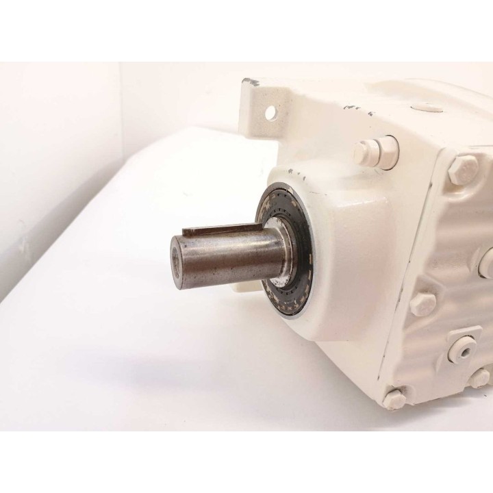 SEW-EURODRIVE  R37 DRS80M4BE2 ES7S V
