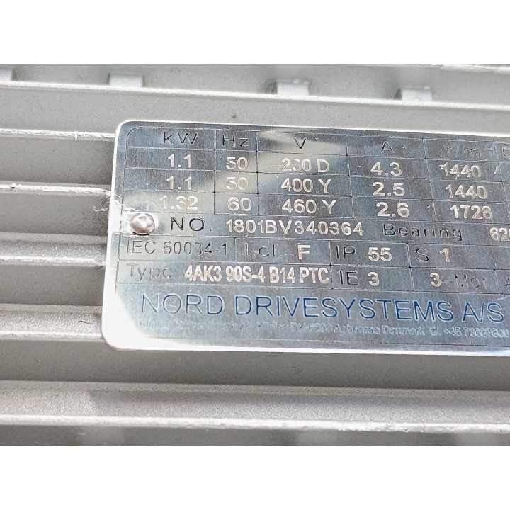 NORD Drivesystems SK 1SIS75DH-IEC90 4AK3 90S-4 B14 PTC