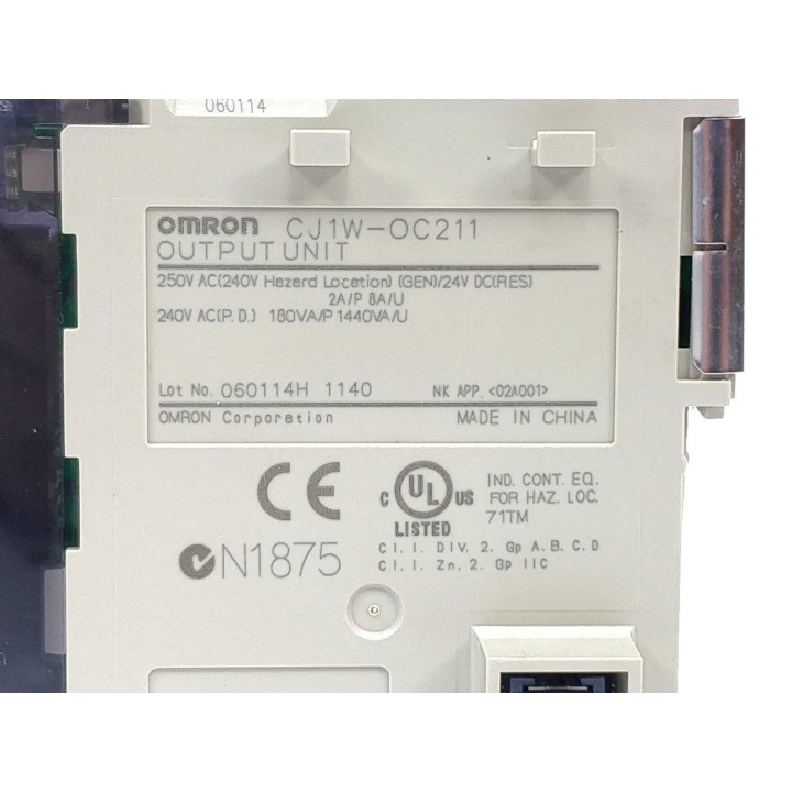 OMRON CJ1W-OC211