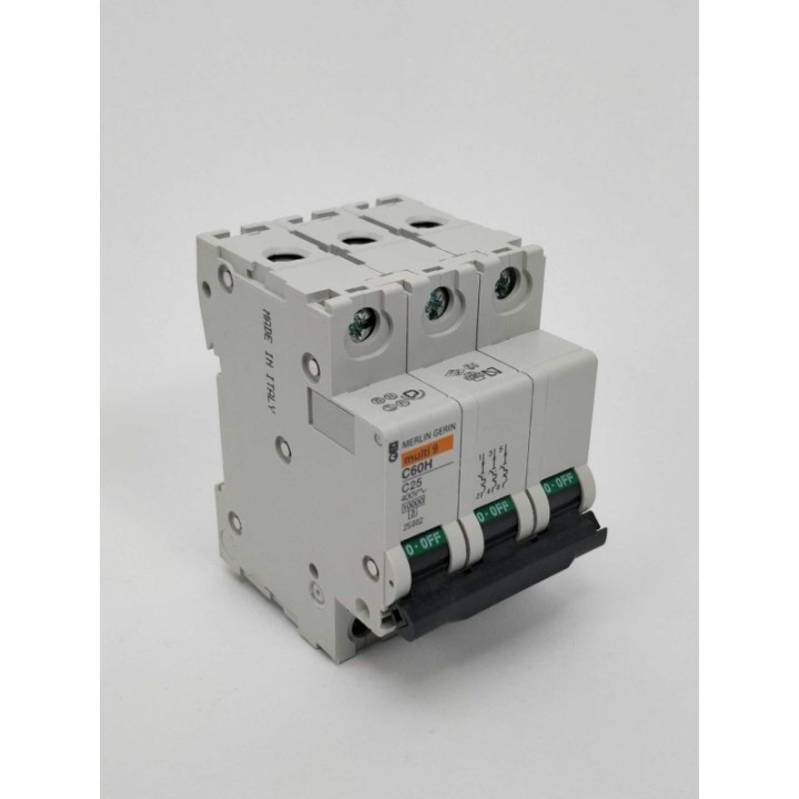  C60H C25 3P 25A 400V