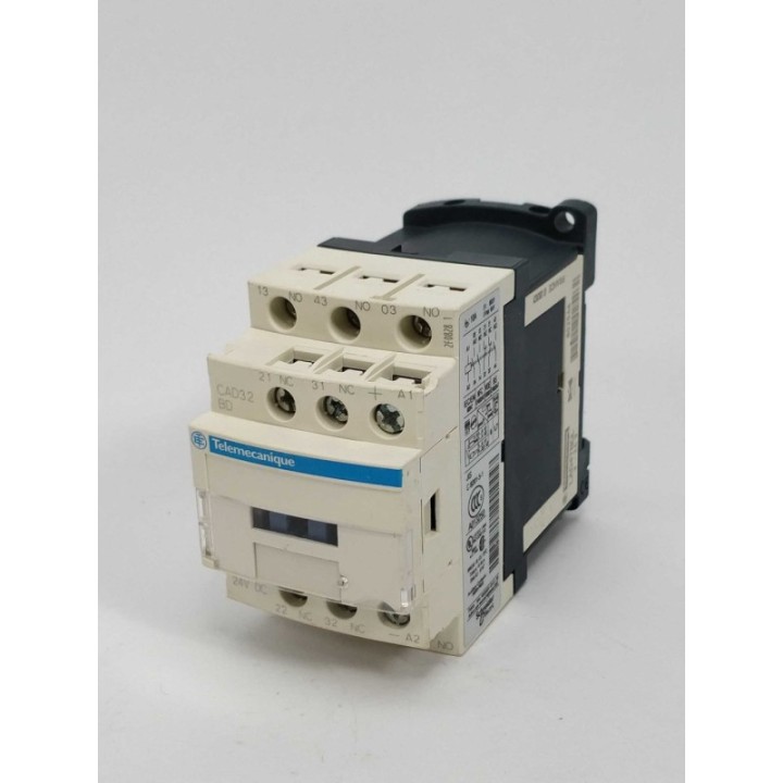 SCHNEIDER ELECTRIC CAD32BD