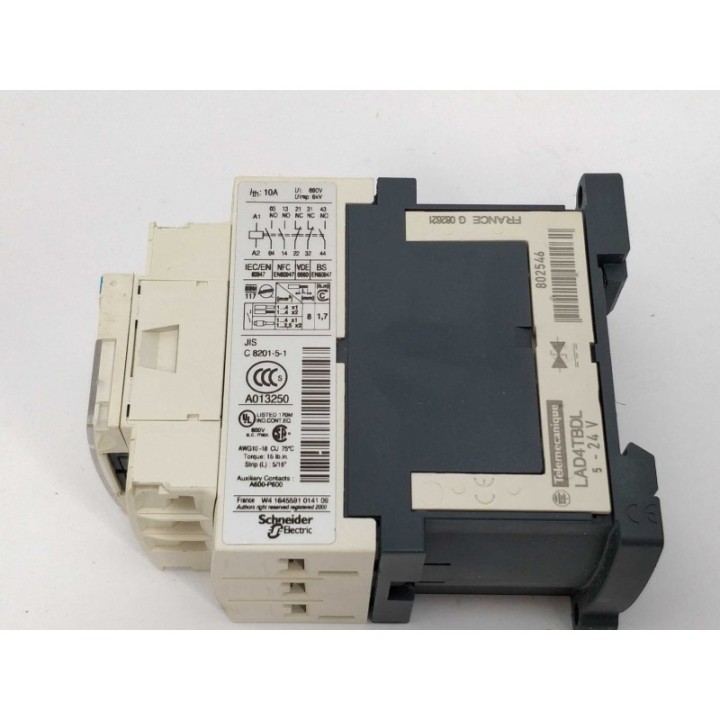 SCHNEIDER ELECTRIC CAD32BD