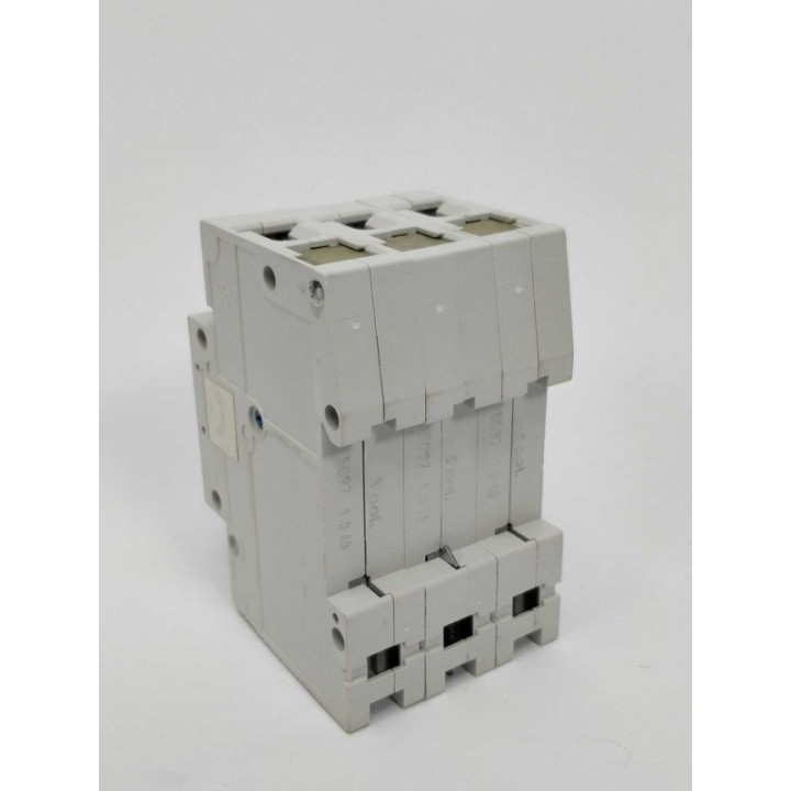 Siemens 5SX2340-8