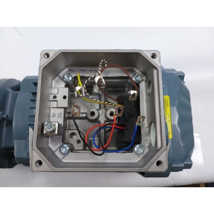 SEW-EURODRIVE  SA37DRN71M4