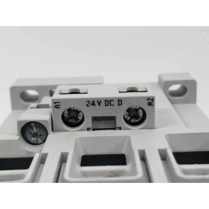  100-C60D*00 / 100-C60DJ00