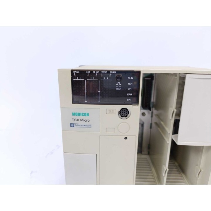 Schneider Automation TSX3710101