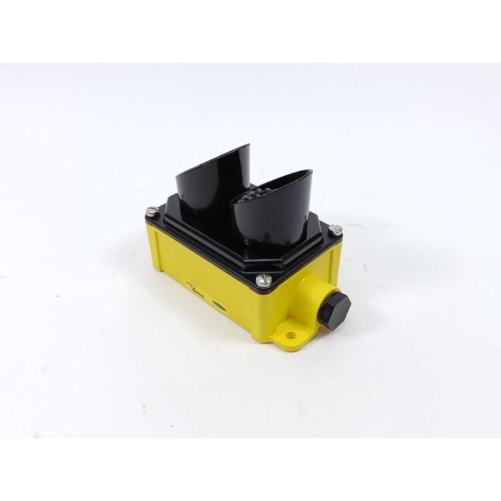 BANNER 11693 BANNER 11693