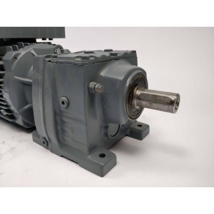 SEW-EURODRIVE R37 DRE90L4 SEW-EURODRIVE R37 DRE90L4