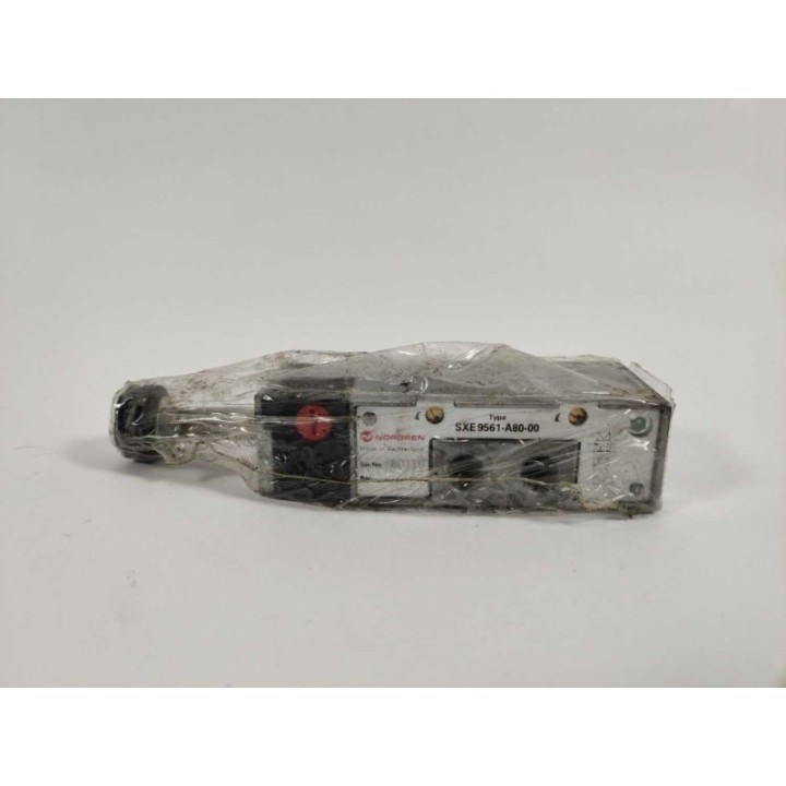  SXE9561-A80-00
