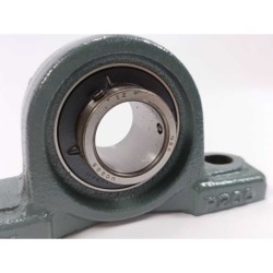 NSK Bearings UC205