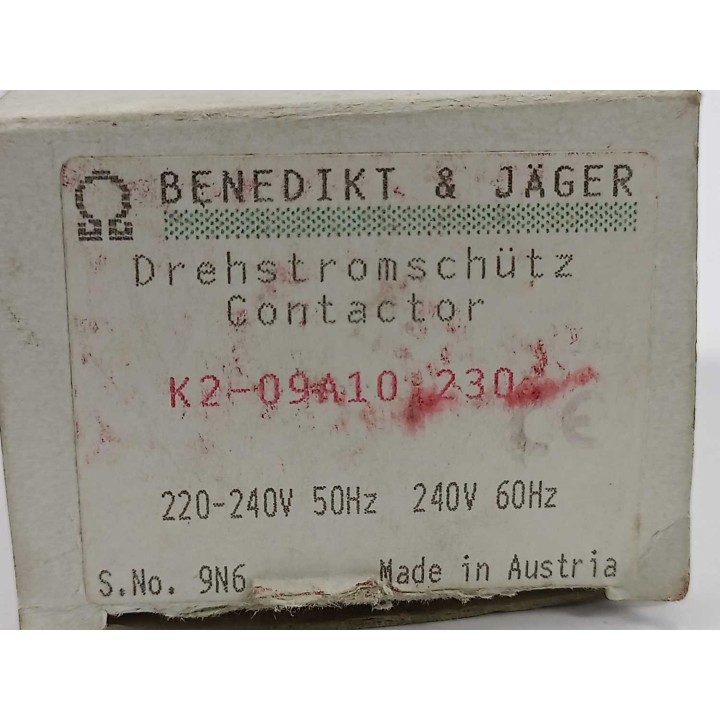 Benedikt   Jäger K2-09A10