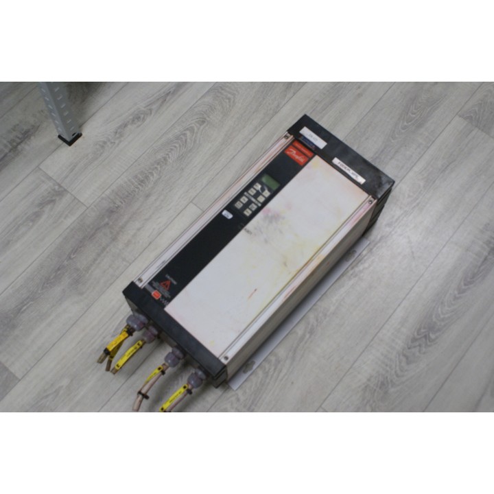 DANFOSS VLT 3006 175H7266 380-415V