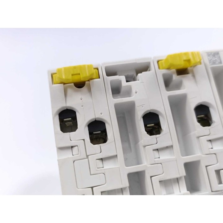 Schneider Electric A9DC3710