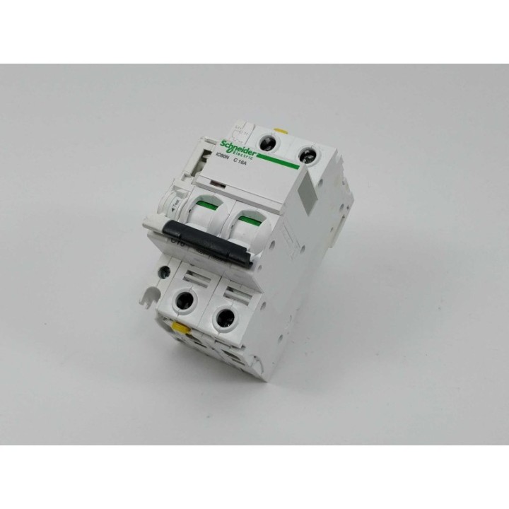 Schneider A9F04216