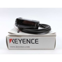 KEYENCE  IL-1050