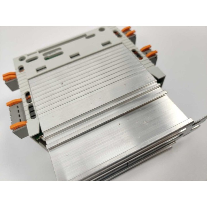 LENZE E82EV371S2C LENZE E82EV371S2C