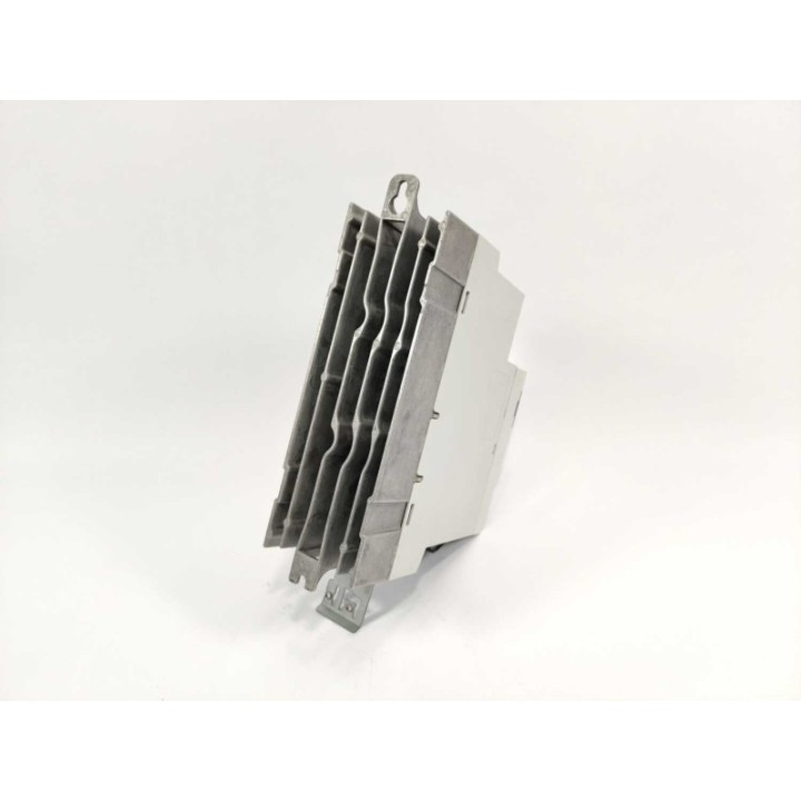 LENZE E84AVSCE3714SX0 LENZE E84AVSCE3714SX0