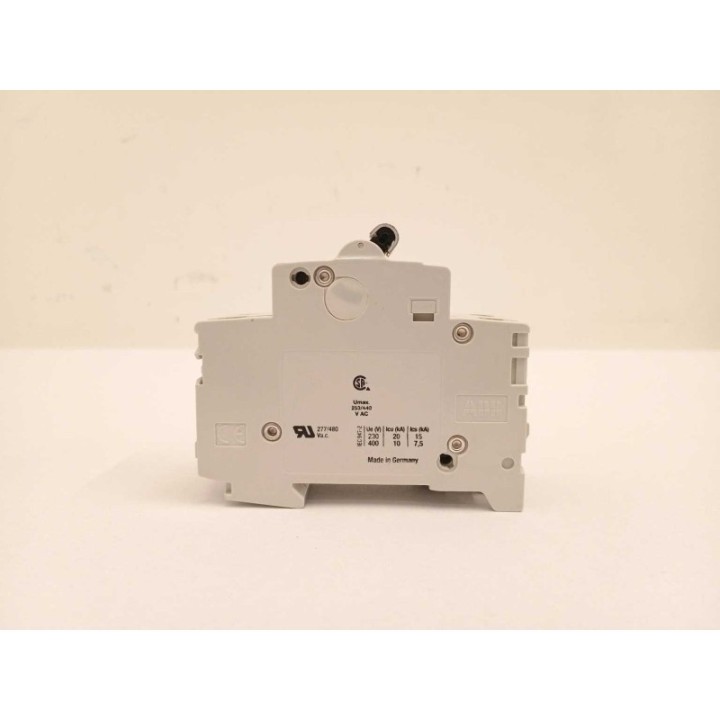 ABB 2CDS252001RO377 ABB 2CDS252001RO377