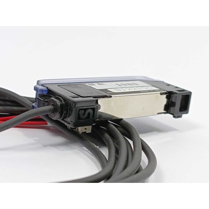 KEYENCE  FS-M2 KEYENCE  FS-M2