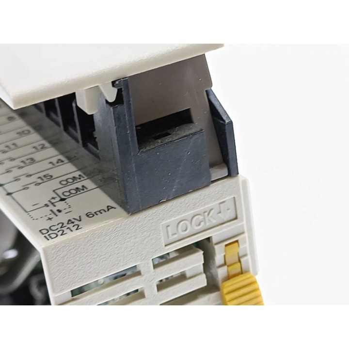 OMRON CQM1-ID212