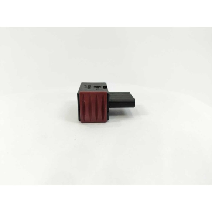 TE Connectivity 4113619 TE Connectivity 4113619