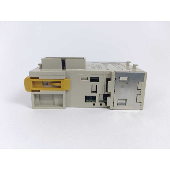 OMRON CJ1W-NC113