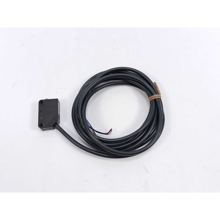 OMRON E3Z-D82 OMRON E3Z-D82