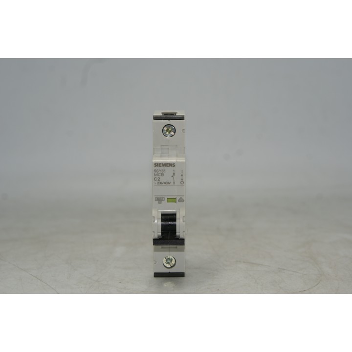 SIEMENS Siemens 5SY6102-7