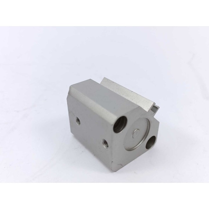 SMC CDQ2B20-10D SMC CDQ2B20-10D