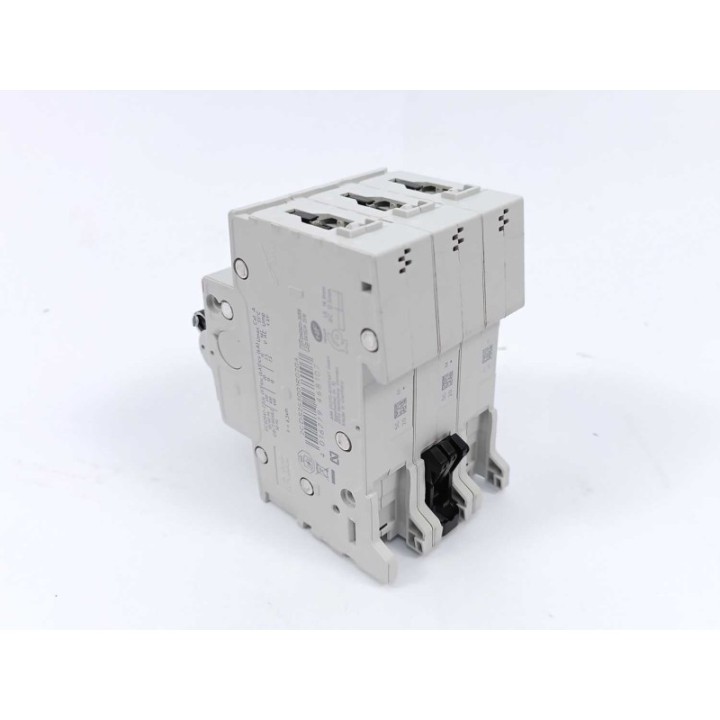 ABB 2CDS253001R0204 ABB 2CDS253001R0204