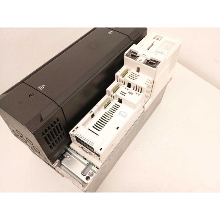 Control Techniques M700-06400350A Control Techniques M700-06400350A