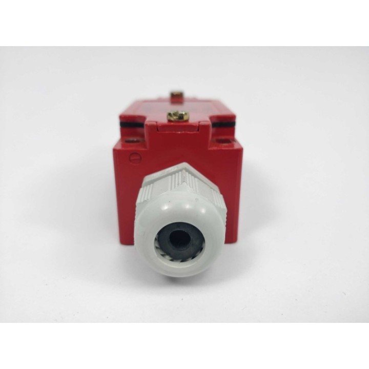 TELEMECANIQUE XCS-A702 TELEMECANIQUE XCS-A702