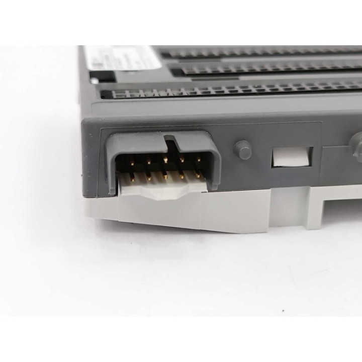 ABB 1SAP212200R0001 ABB 1SAP212200R0001