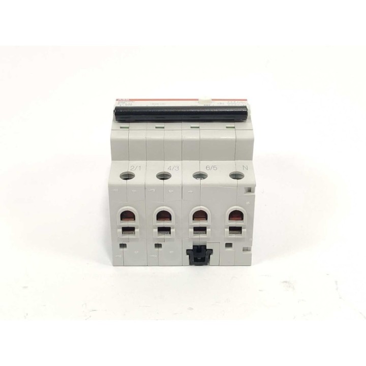 ABB 2CSR256140R3104 ABB 2CSR256140R3104