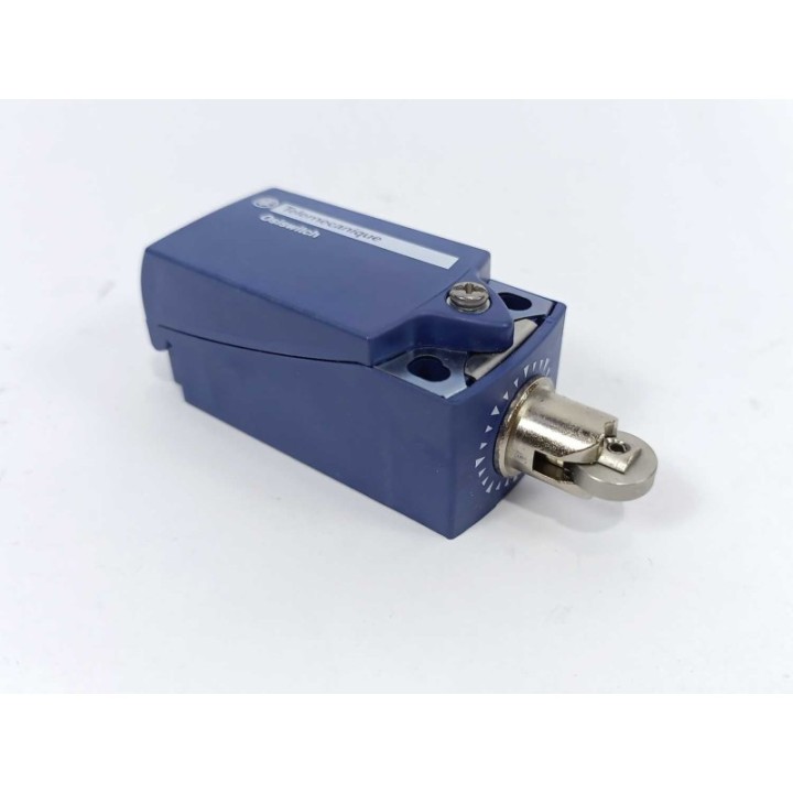 TELEMECANIQUE XCKP2102P16 TELEMECANIQUE XCKP2102P16