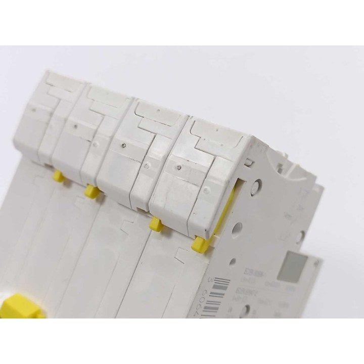 Schneider Electric A9F04725 Schneider Electric A9F04725