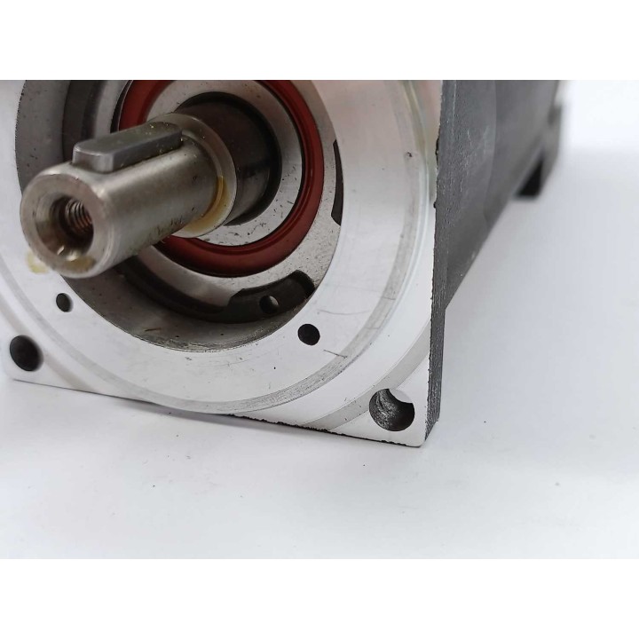 LENZE MCS 06I41-RS0B0-B11N-ST5S00N-R0SU