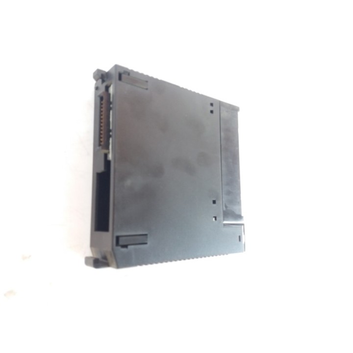 FANUC GE Fanuc Series 90-30 IC693MDL645D FANUC GE Fanuc Series 90-30 IC693MDL645D