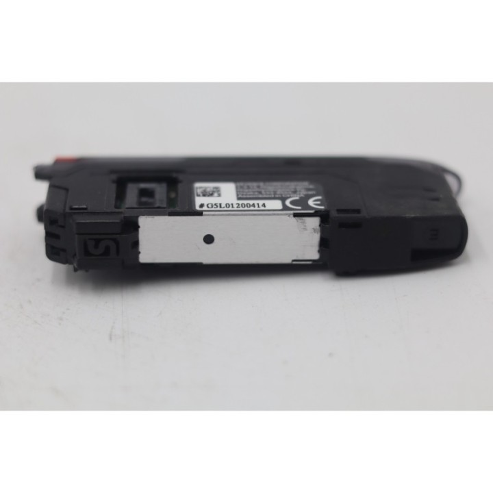 KEYENCE Keyence FS-N40  10-30V DC KEYENCE Keyence FS-N40  10-30V DC