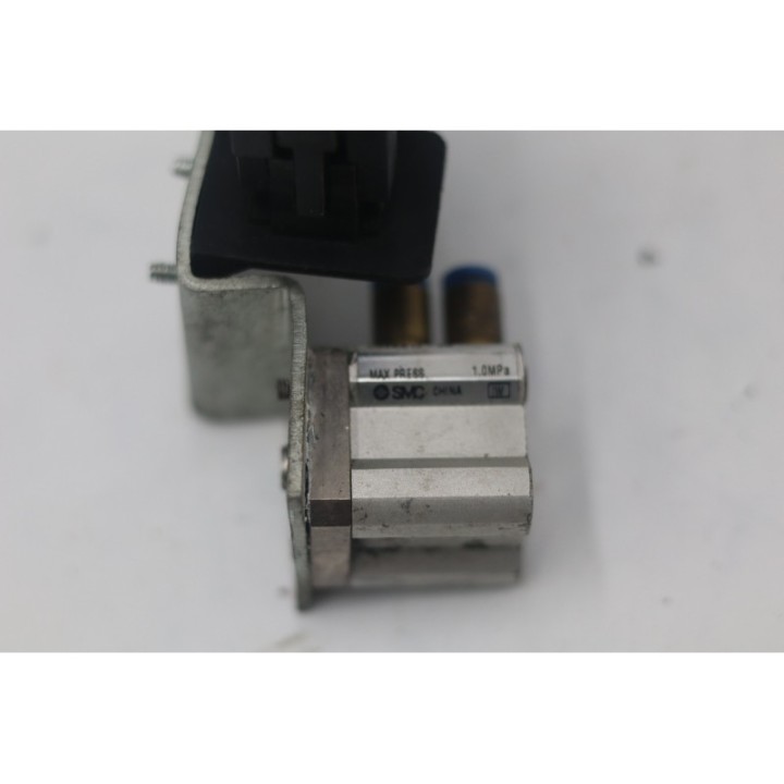 SMC SMC CQ2KB12-5D SMC SMC CQ2KB12-5D