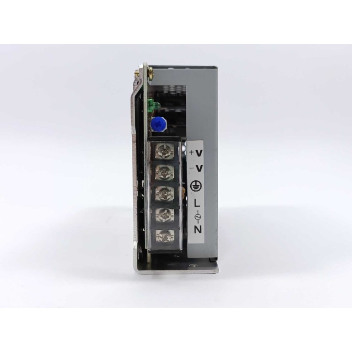 OMRON S82J-05024D
