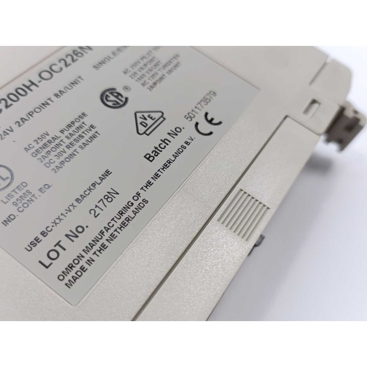 OMRON C200H-OC226N