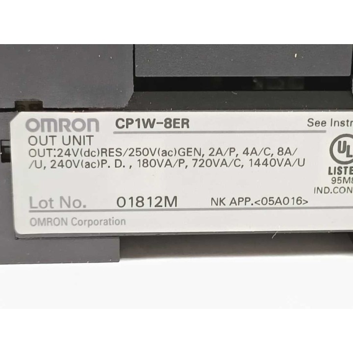 OMRON CP1W-8ER