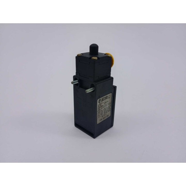 Pizzato FR 501-S4 Pizzato FR 501-S4