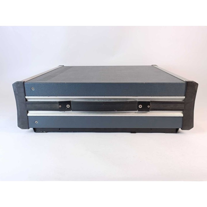 Farnell SSG 520